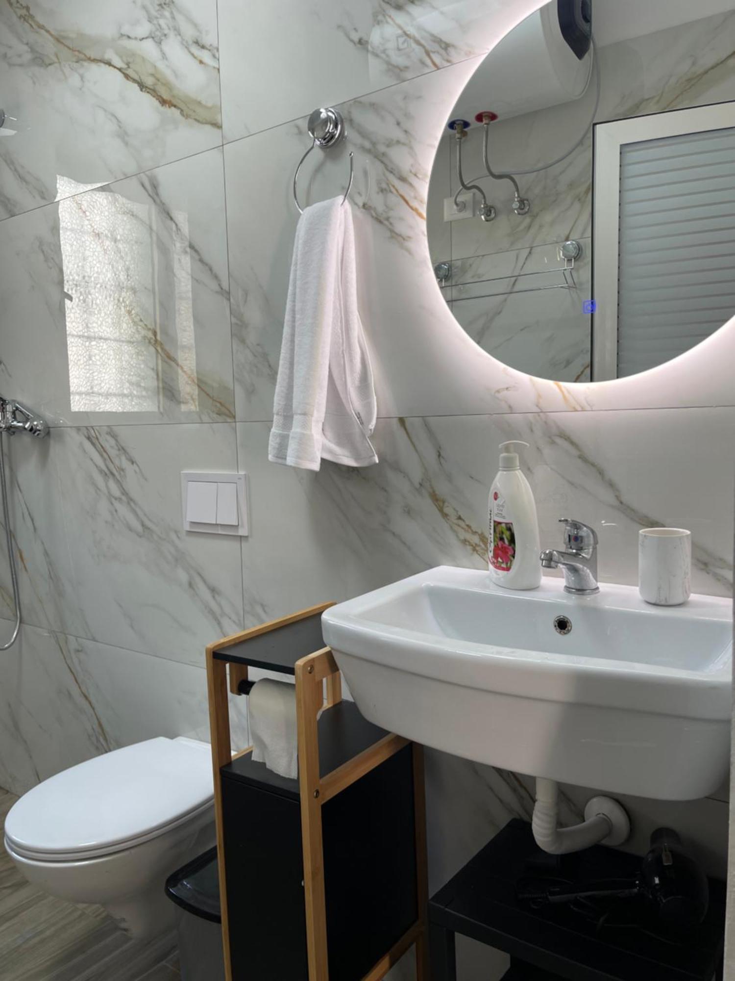 Sunny City Center Apartment Lezhë المظهر الخارجي الصورة